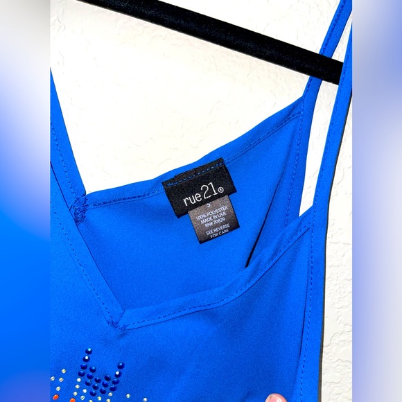 Rue21 Crop Top - Picture 2 of 5